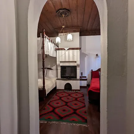 Traditional Lanari Guest house