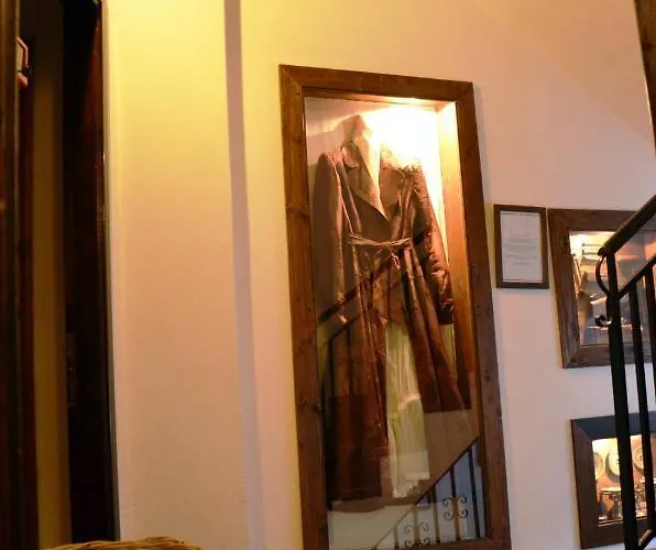 Gasthuis Traditional Lanari