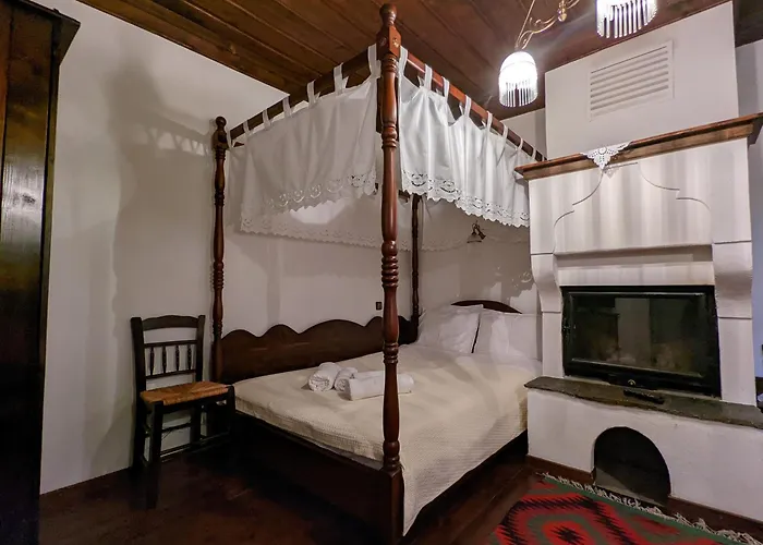 Traditional Lanari Gasthuis 3*