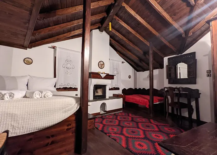 Gasthuis Traditional Lanari